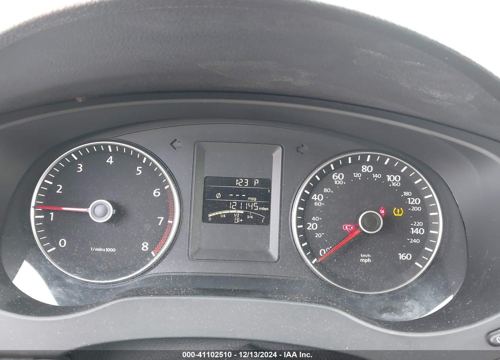 2014 VOLKSWAGEN JETTA 1.8T SE VIN: 3VWD17AJ3EM417323