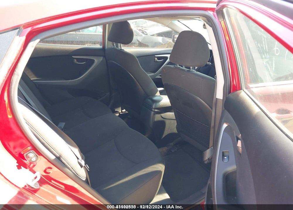 2016 HYUNDAI ELANTRA VIN: KMHDH4AEXGU624463