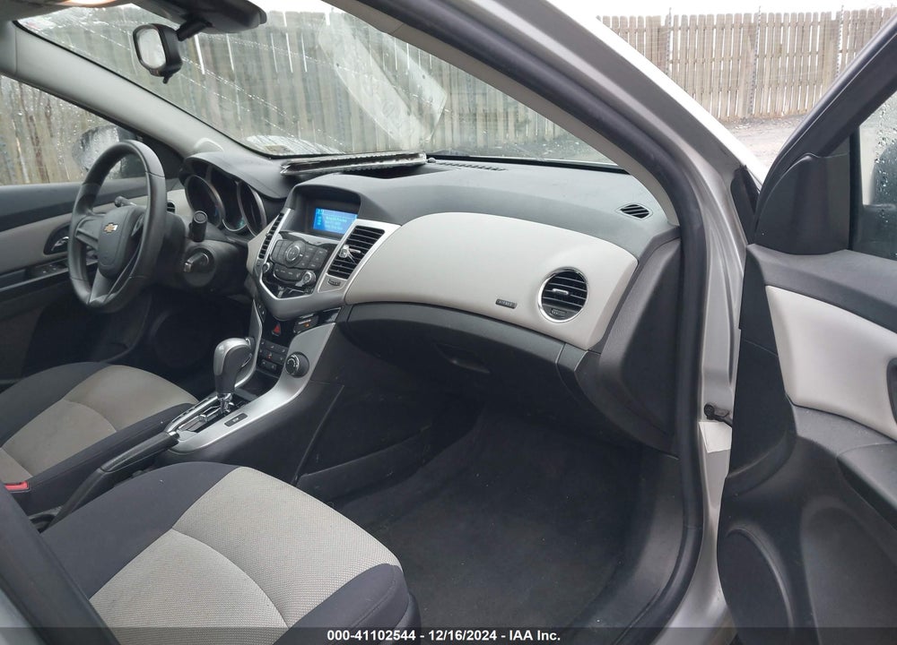 2014 CHEVROLET CRUZE LS AUTO VIN: 1G1PA5SG2E7283673