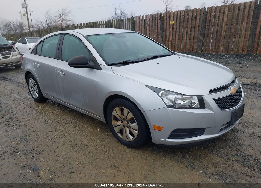 2014 CHEVROLET CRUZE LS AUTO VIN: 1G1PA5SG2E7283673