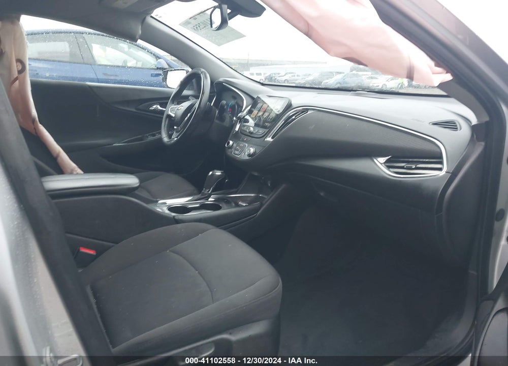2018 CHEVROLET MALIBU VIN: 1G1ZD5ST0JF179096