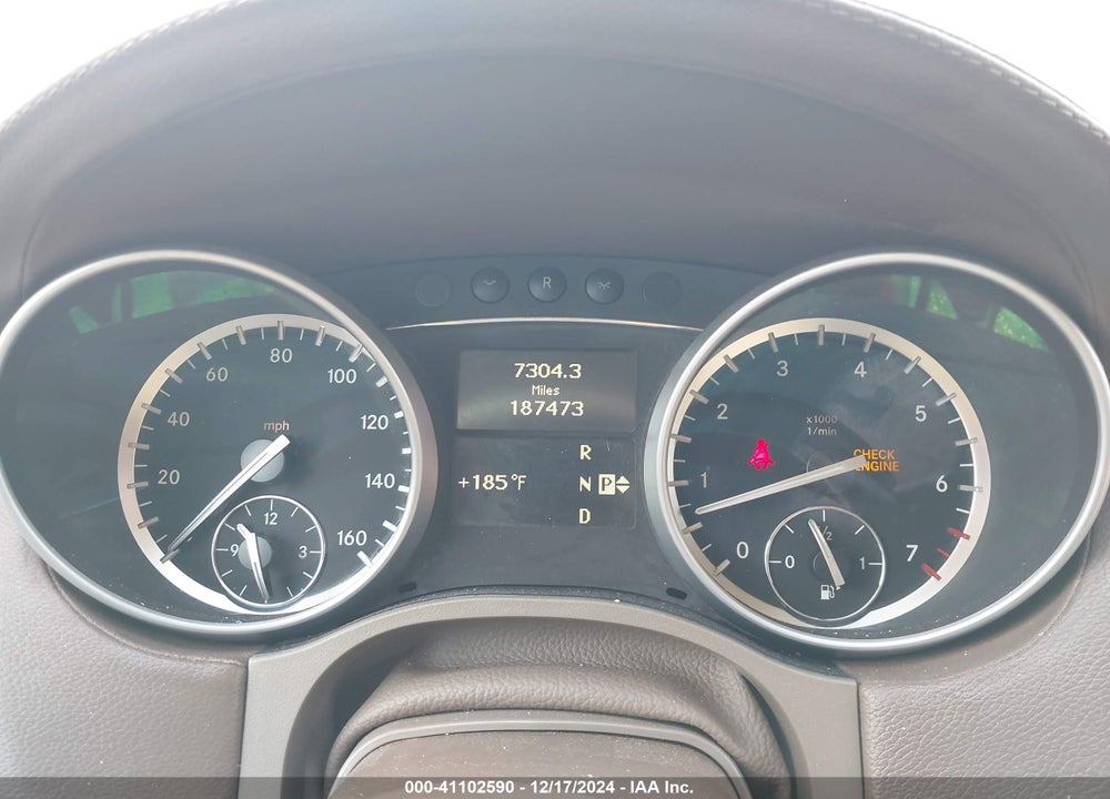 2010 MERCEDES-BENZ GL 450 4MATIC VIN: 4JGBF7BEXAA583418