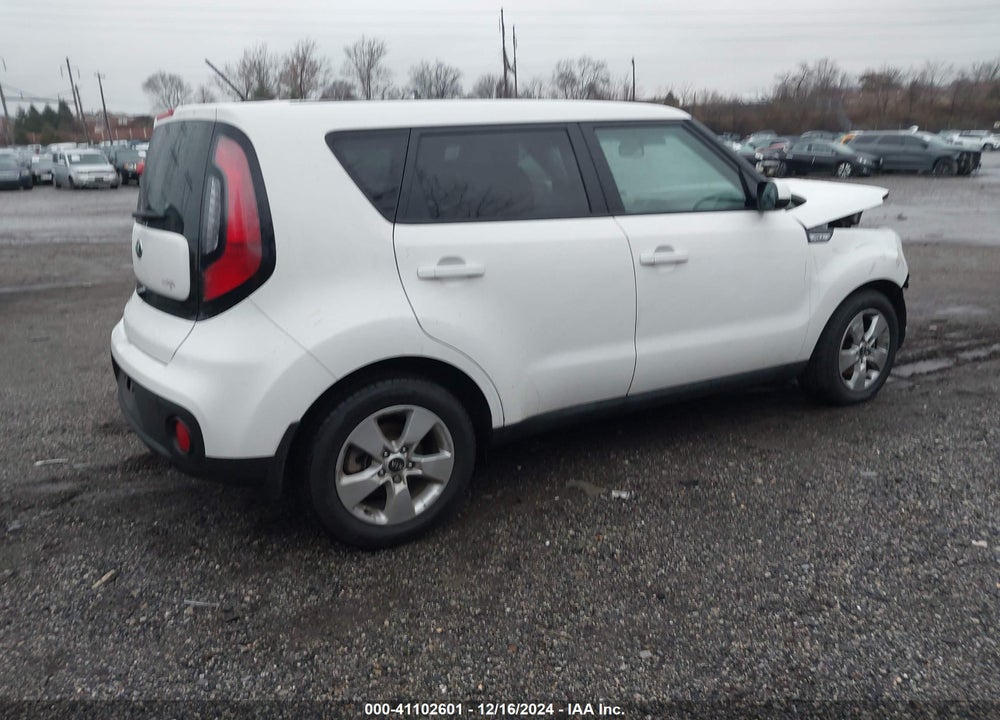 2018 KIA SOUL VIN: KNDJN2A2XJ7572834