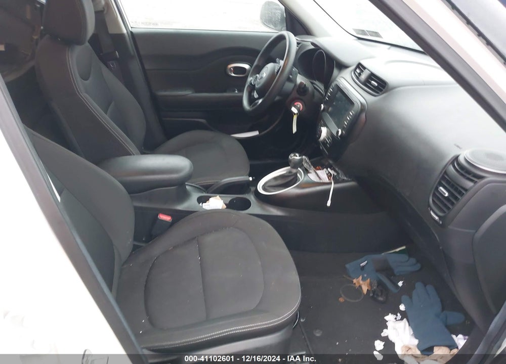 2018 KIA SOUL VIN: KNDJN2A2XJ7572834