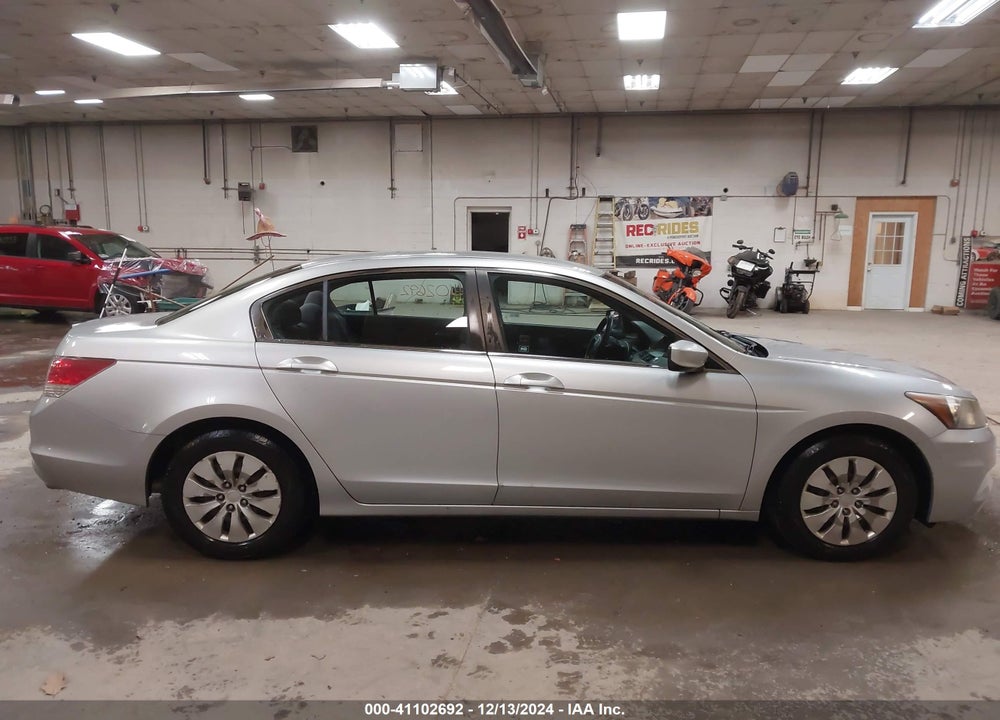 2011 HONDA ACCORD 2.4 LX VIN: 1HGCP2E31BA065168