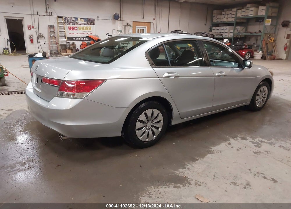 2011 HONDA ACCORD 2.4 LX VIN: 1HGCP2E31BA065168