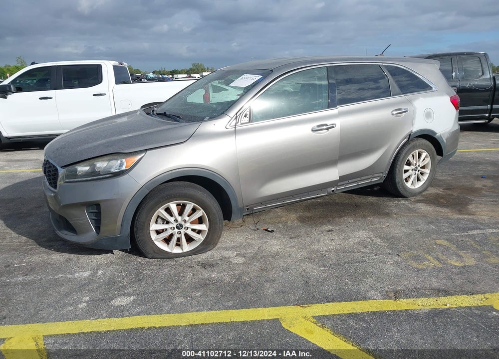 2019 KIA SORENTO 3.3L LX VIN: 5XYPG4A54KG487647