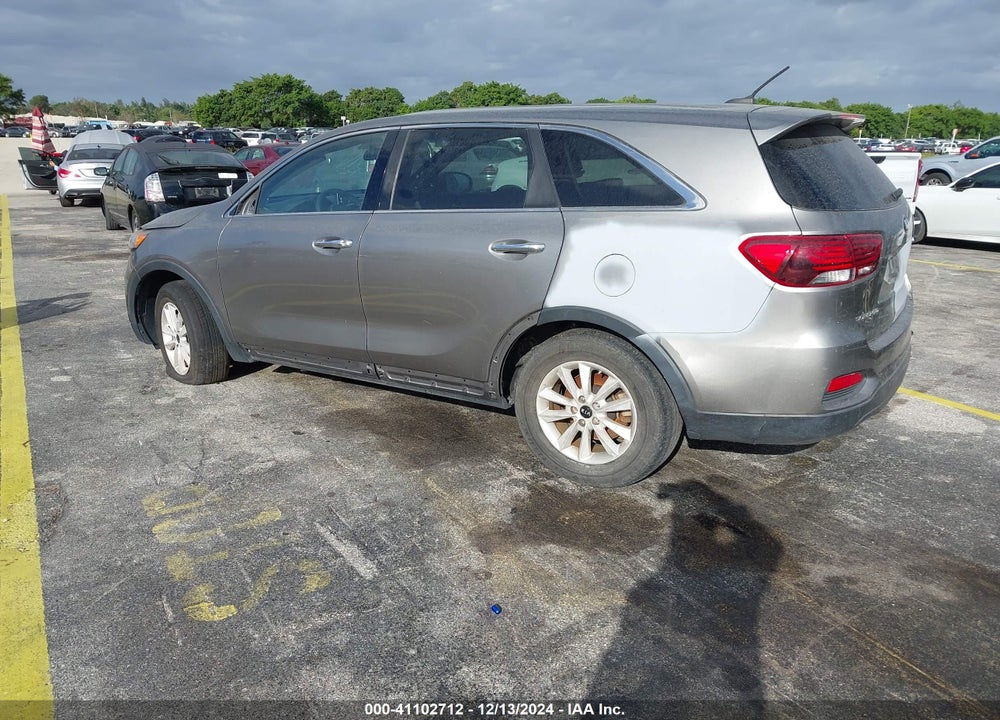 2019 KIA SORENTO 3.3L LX VIN: 5XYPG4A54KG487647