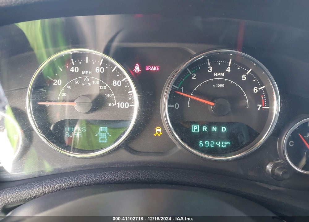 2018 JEEP WRANGLER JK UNLIMITED SPORT S 4X4 VIN: 1C4HJWDG7JL925997