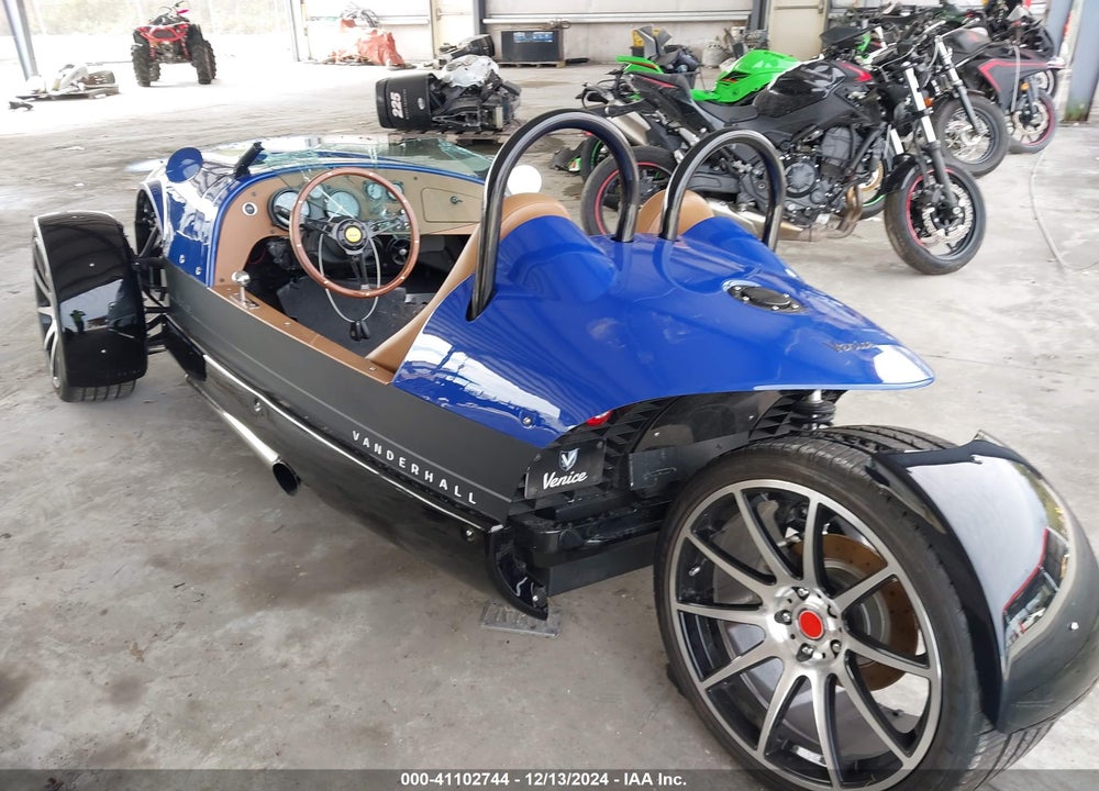 2023 VANDERHALL VENICE GTS VIN: 7KGTC2V47PR004769