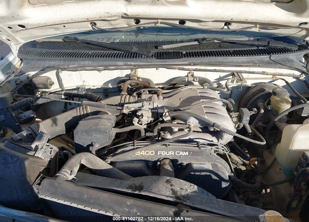1996 TOYOTA T100 XTRACAB SR5 VIN: JT4TN14DXT0024585