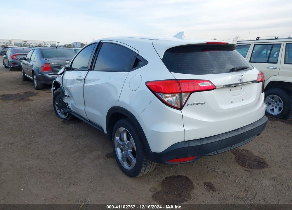 2022 HONDA HR-V 2WD LX VIN: 3CZRU5H31NM708960