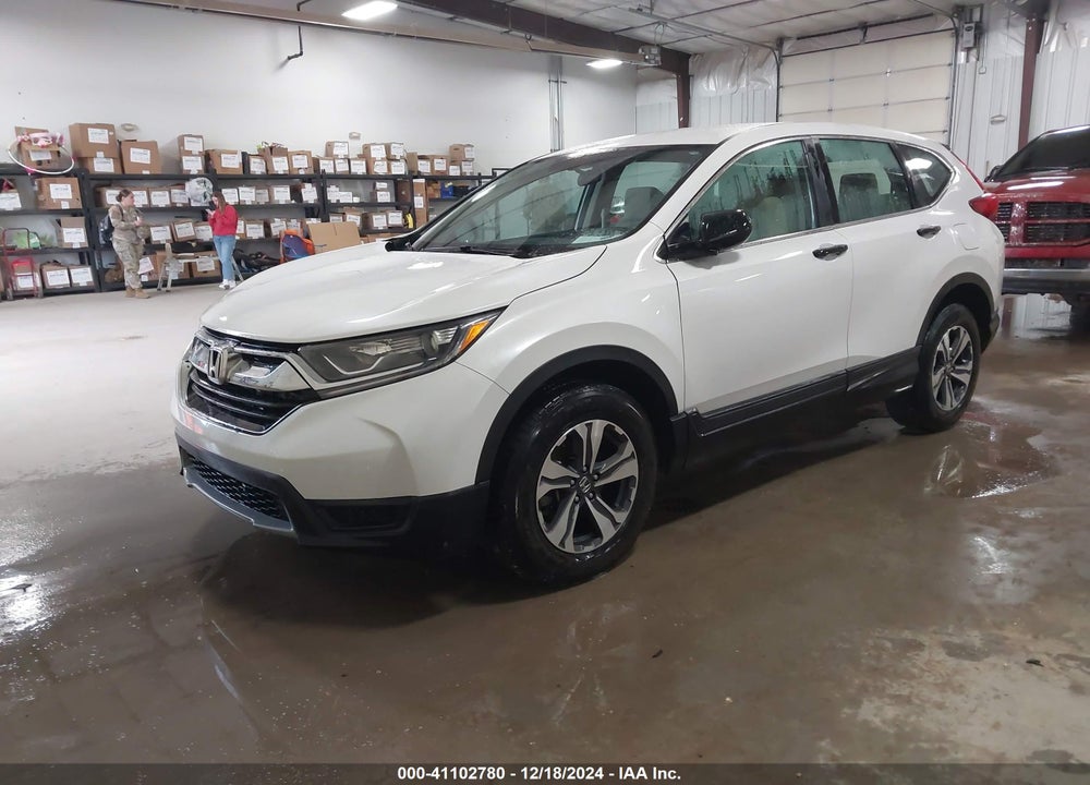 2019 HONDA CR-V LX VIN: 2HKRW6H32KH209575