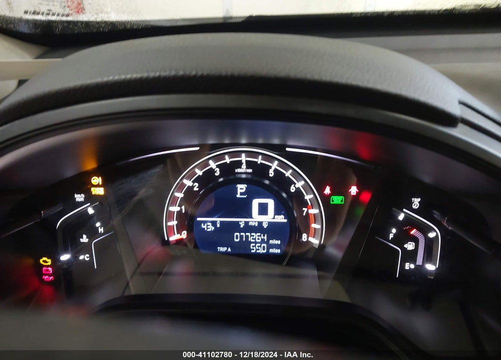 2019 HONDA CR-V LX VIN: 2HKRW6H32KH209575