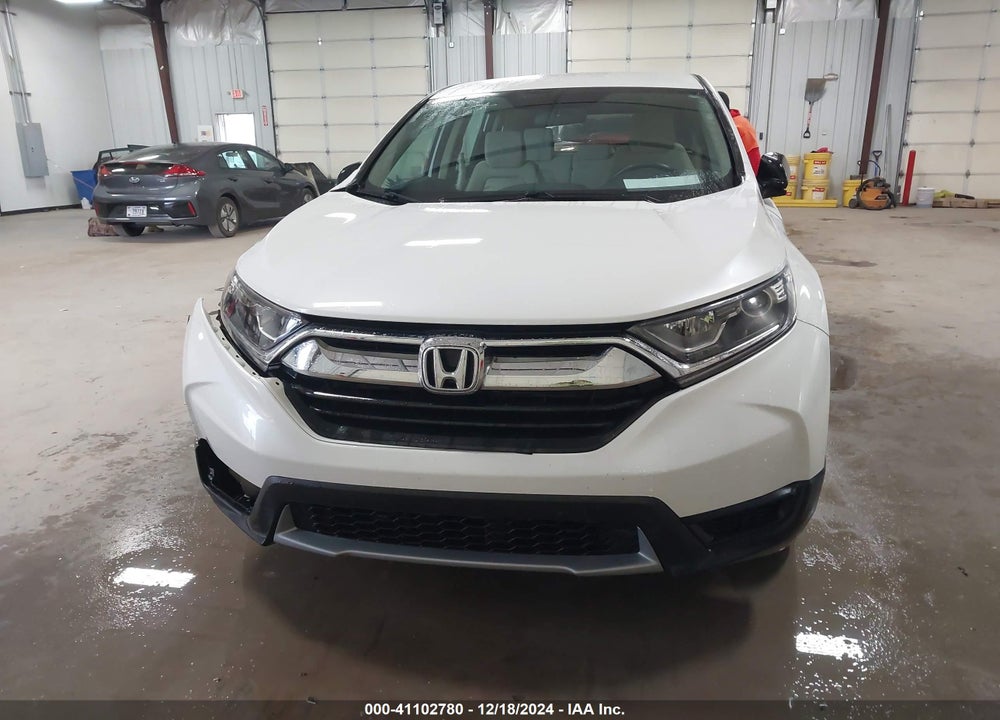 2019 HONDA CR-V LX VIN: 2HKRW6H32KH209575