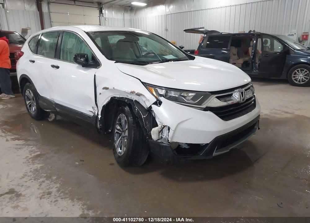 2019 HONDA CR-V LX VIN: 2HKRW6H32KH209575