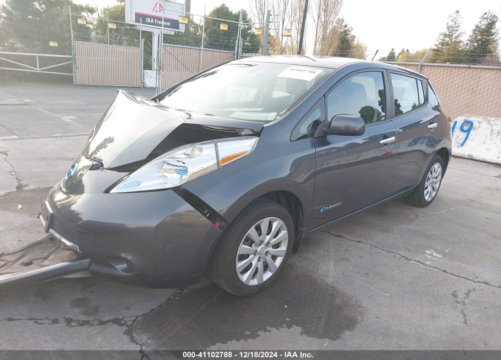 2013 NISSAN LEAF S VIN: 1N4AZ0CP4DC407655
