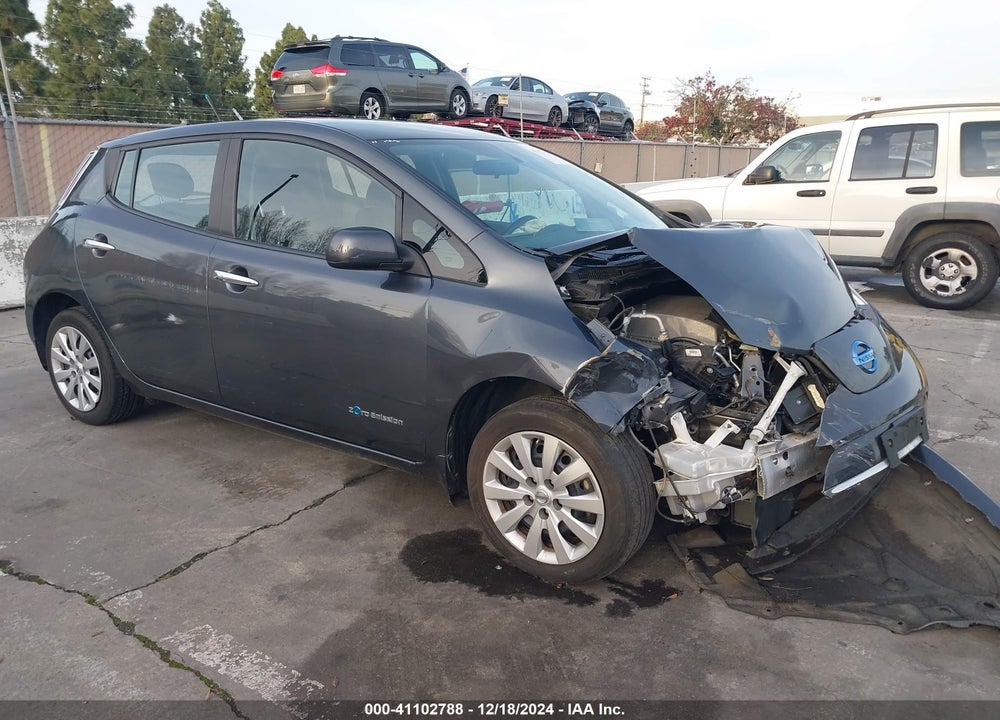 2013 NISSAN LEAF S VIN: 1N4AZ0CP4DC407655