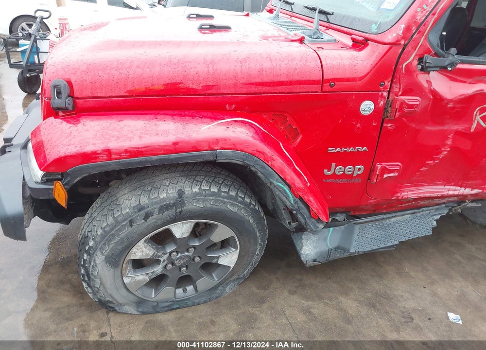 2019 JEEP WRANGLER UNLIMITED SAHARA 4X4 VIN: 1C4HJXEG3KW568161