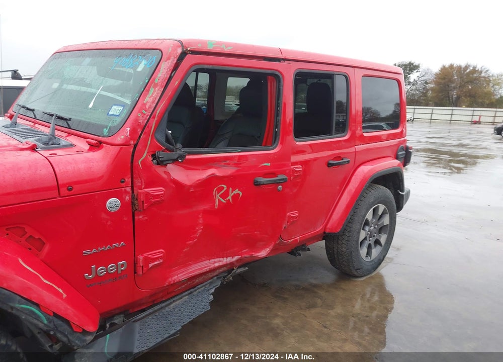 2019 JEEP WRANGLER UNLIMITED SAHARA 4X4 VIN: 1C4HJXEG3KW568161