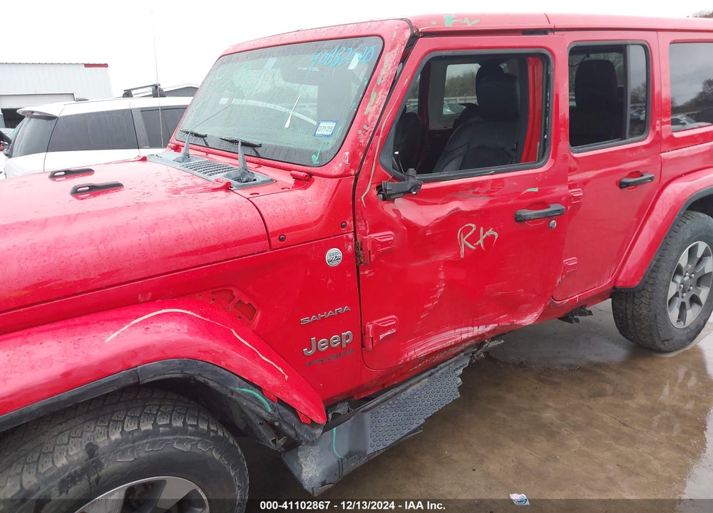 2019 JEEP WRANGLER UNLIMITED SAHARA 4X4 VIN: 1C4HJXEG3KW568161