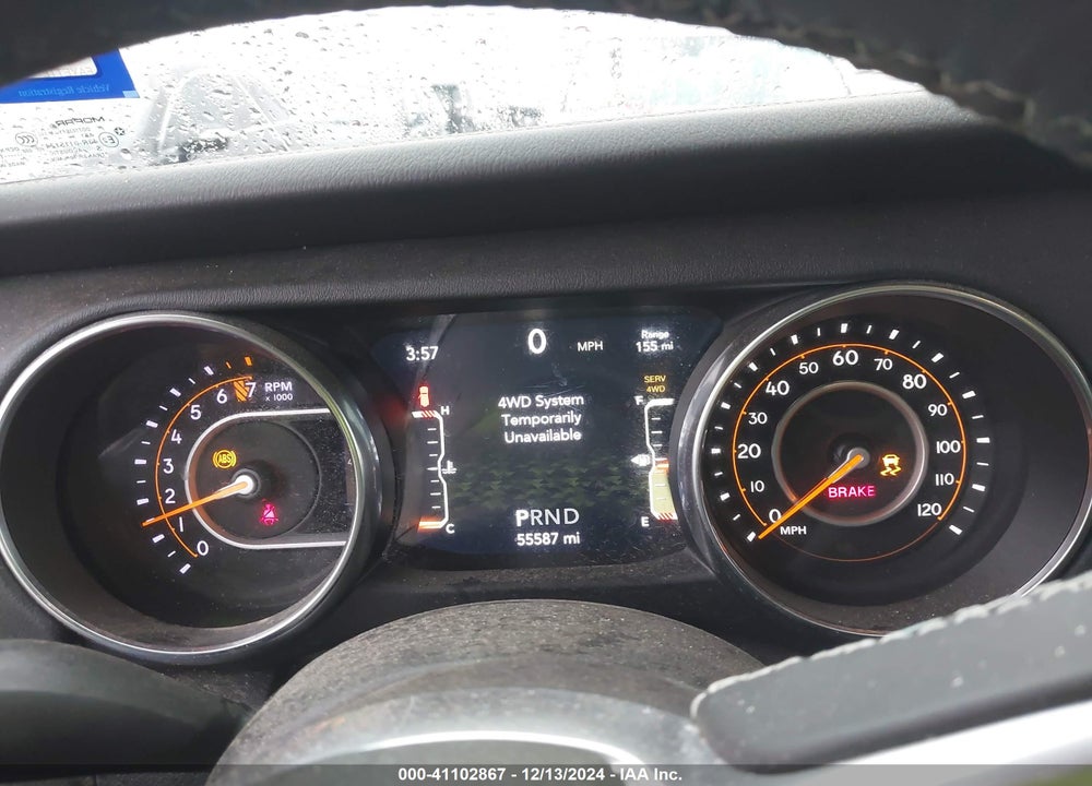 2019 JEEP WRANGLER UNLIMITED SAHARA 4X4 VIN: 1C4HJXEG3KW568161