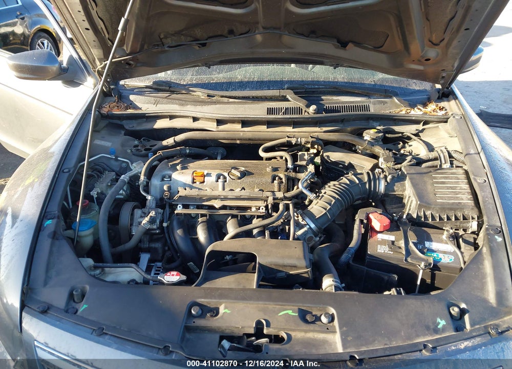 2012 HONDA ACCORD CPE LX-S VIN: 1HGCS1B31CA008094