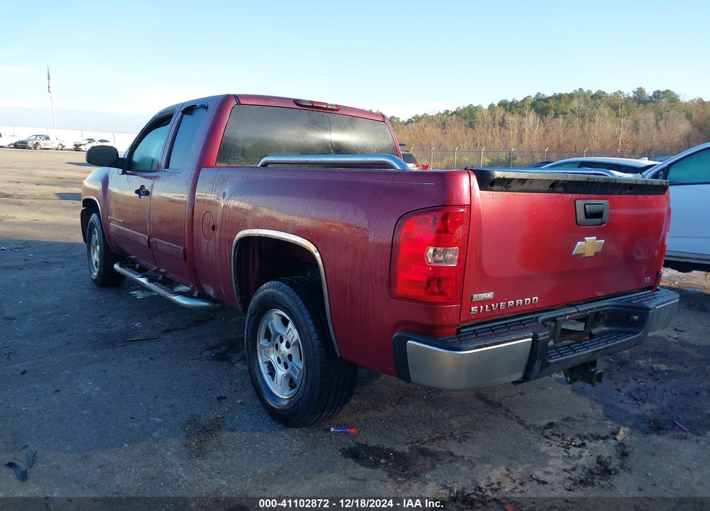 2007 CHEVROLET SILVERADO 1500 LT1 VIN: 1GCEC19027Z570156