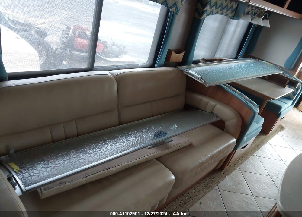 2010 SPARTAN MOTORS MOTORHOME 4VZ VIN: 4VZDN1A93AC072962