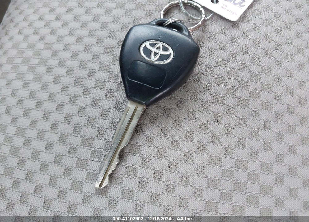 2008 TOYOTA RAV4 VIN: JTMZD35V185106599