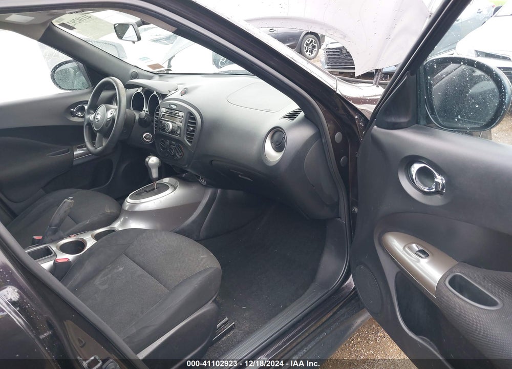 2014 NISSAN JUKE S VIN: JN8AF5MV6ET362267
