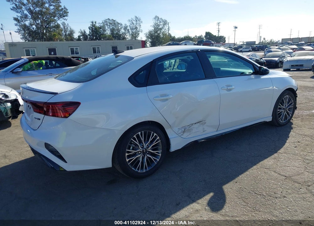 2024 KIA FORTE VIN: 3KPF54AD8RE785389