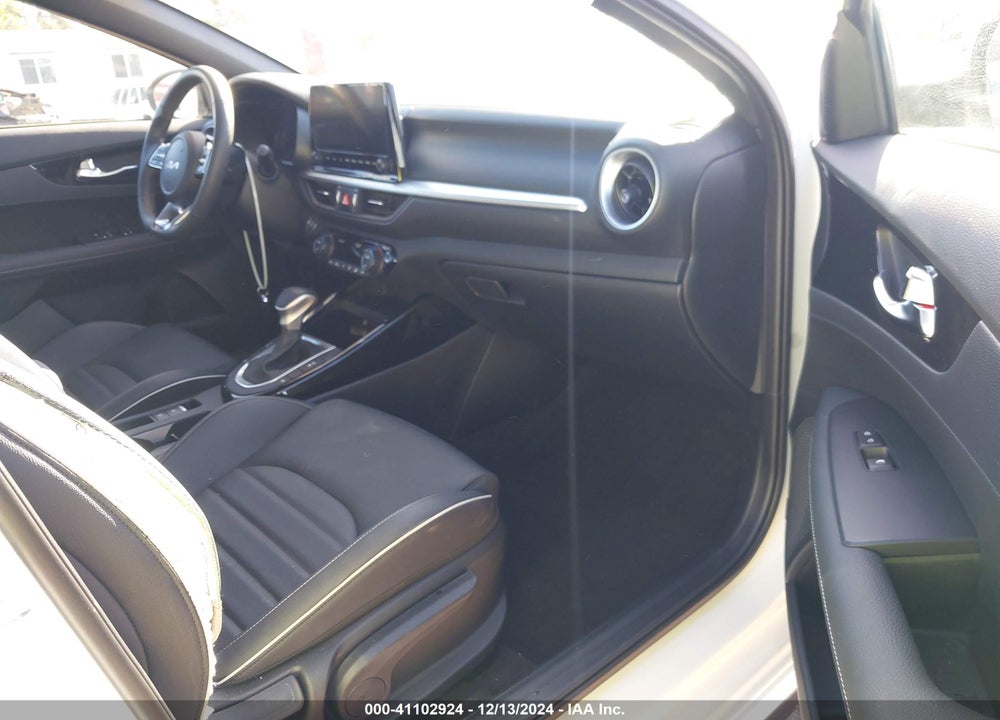 2024 KIA FORTE VIN: 3KPF54AD8RE785389
