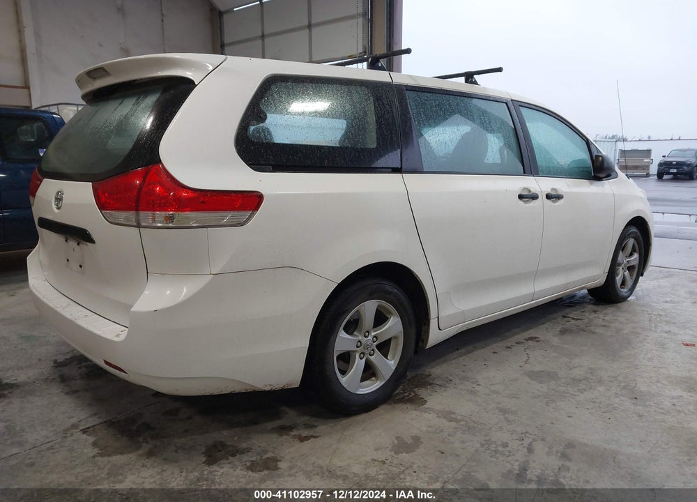2011 TOYOTA SIENNA BASE V6 VIN: 5TDZK3DC3BS124884