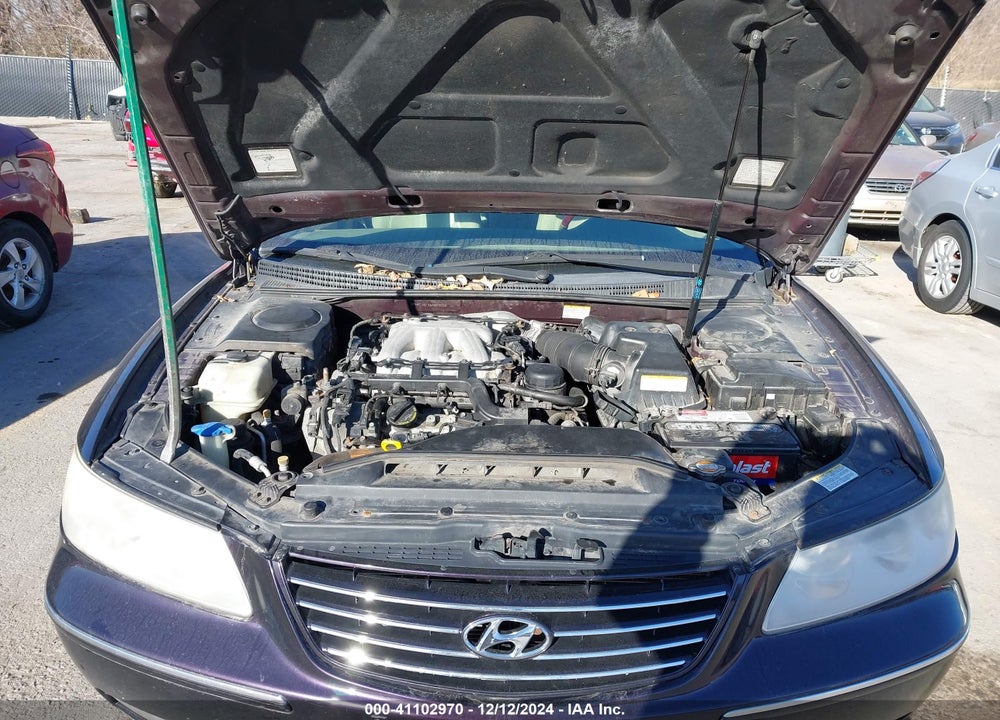 2006 HYUNDAI AZERA LIMITED/SE VIN: KMHFC46F86A059610
