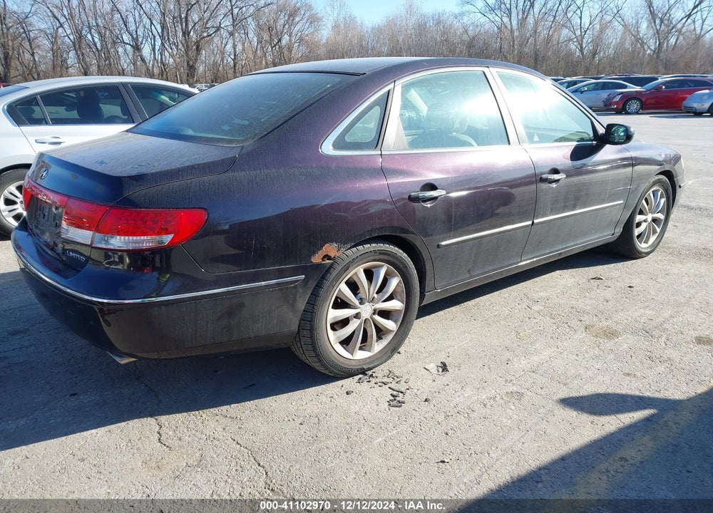 2006 HYUNDAI AZERA LIMITED/SE VIN: KMHFC46F86A059610