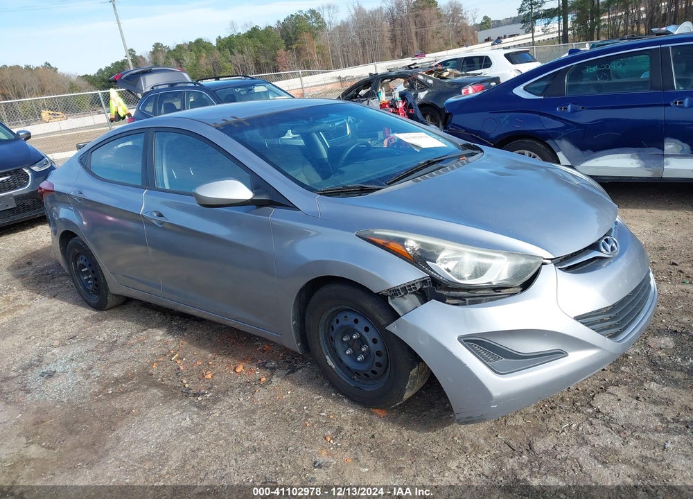 2016 HYUNDAI ELANTRA SE VIN: 5NPDH4AE9GH753793