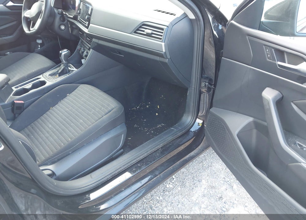 2024 VOLKSWAGEN JETTA 1.5T S VIN: 3VW5M7BU8RM040272