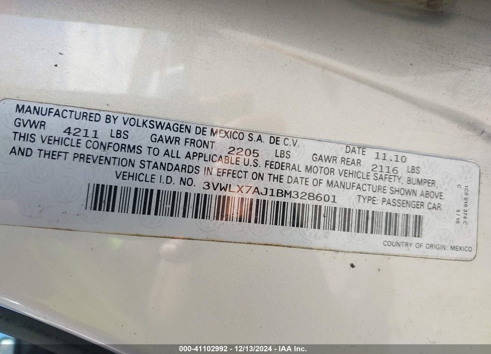 2011 VOLKSWAGEN JETTA 2.5L SEL VIN: 3VWLX7AJ1BM328601