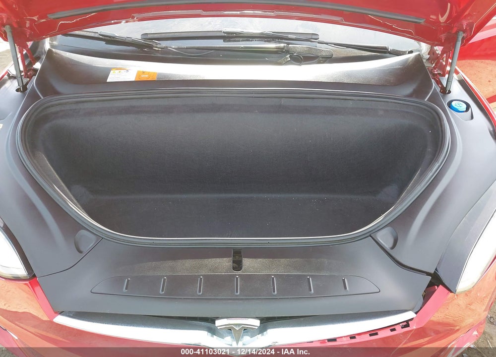 2016 TESLA MODEL X VIN: 5YJXCAE21GF003944