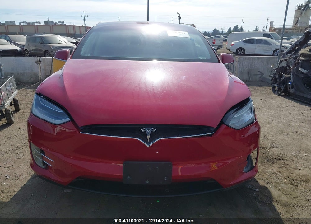 2016 TESLA MODEL X VIN: 5YJXCAE21GF003944