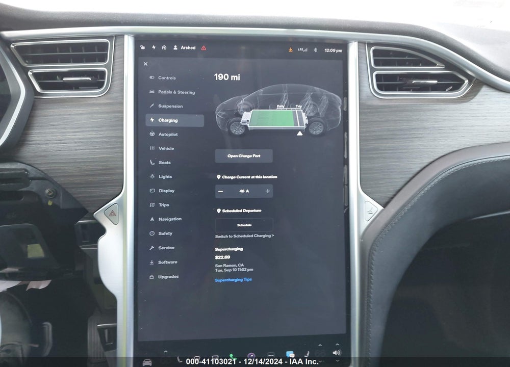 2016 TESLA MODEL X VIN: 5YJXCAE21GF003944