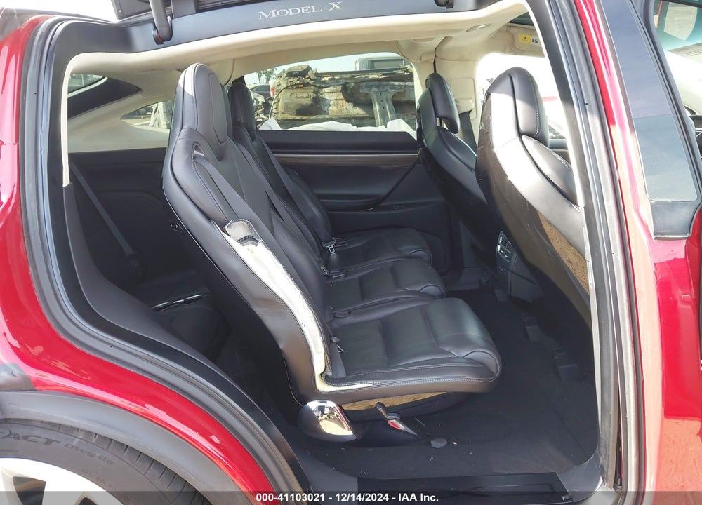 2016 TESLA MODEL X VIN: 5YJXCAE21GF003944