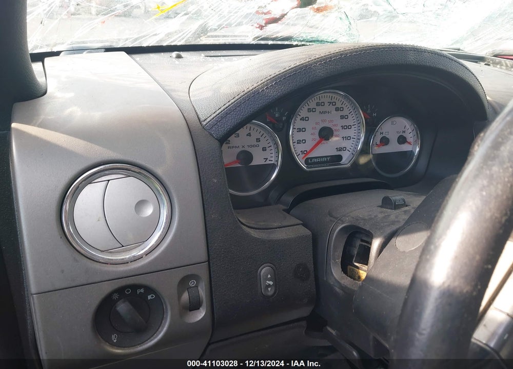 2007 FORD F-150 LARIAT/XLT VIN: 1FTPW12527KC54206