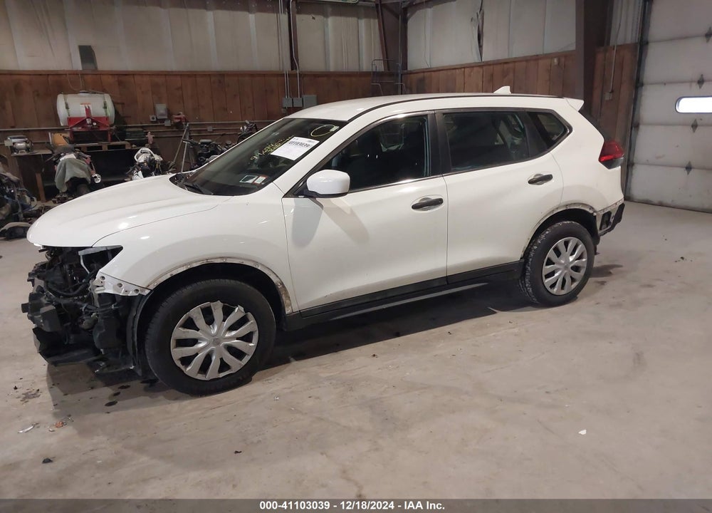 2017 NISSAN ROGUE S VIN: 5N1AT2MV3HC811858
