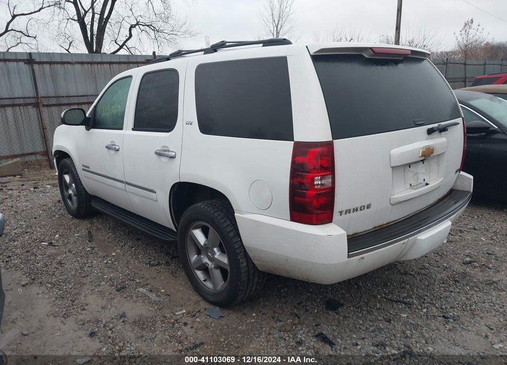 2011 CHEVROLET TAHOE LTZ VIN: 1GNSKCE00BR172046