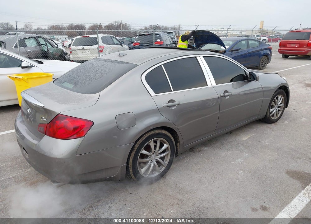 2007 INFINITI G35X VIN: JNKBV61F37M815715