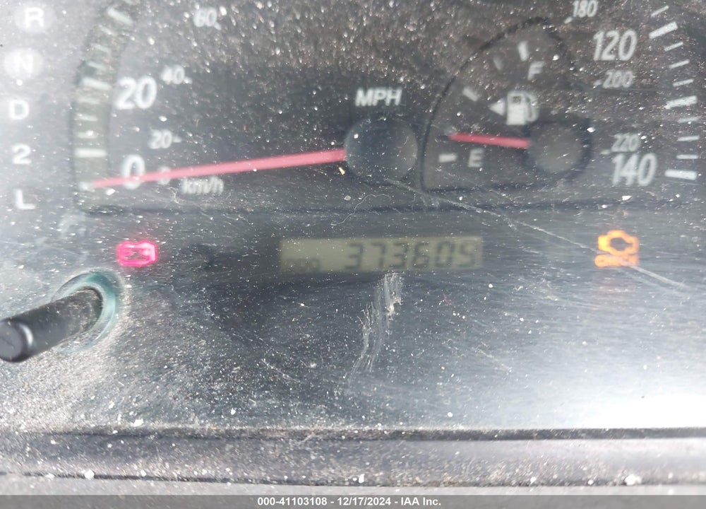 2003 TOYOTA CAMRY LE VIN: 4T1BE32K53U740033