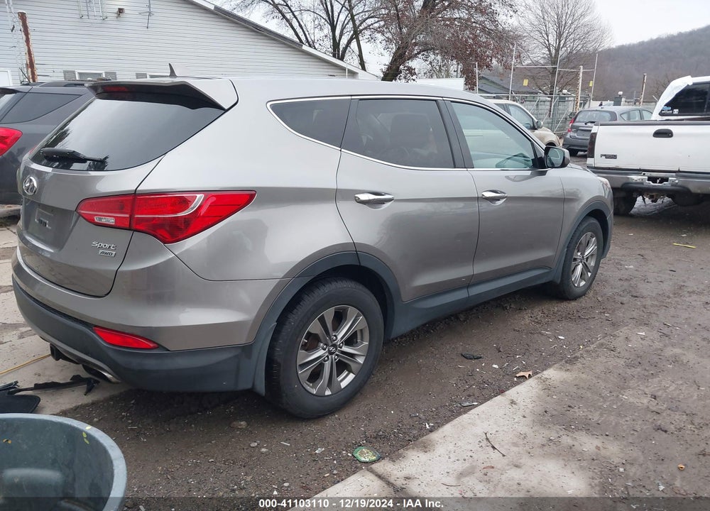 2016 HYUNDAI SANTA FE SPORT 2.4L VIN: 5XYZTDLB1GG308561