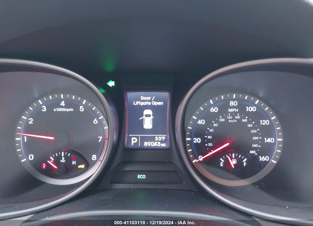 2016 HYUNDAI SANTA FE SPORT 2.4L VIN: 5XYZTDLB1GG308561